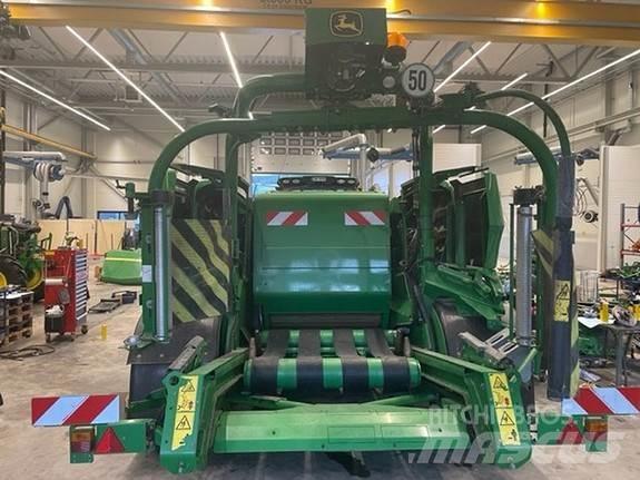 John Deere C441R Balirke (okrogle bale)