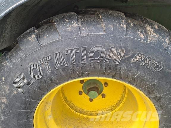 John Deere C441R Balirke (okrogle bale)