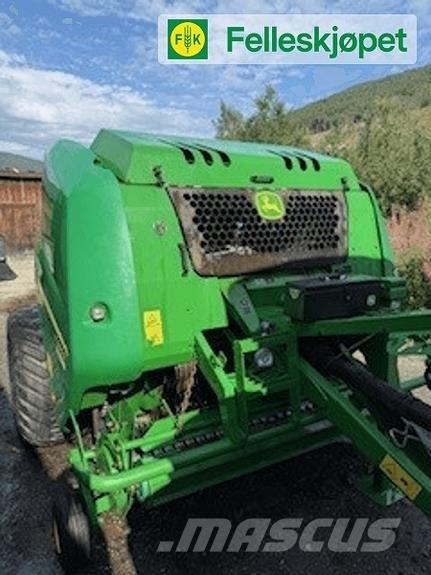 John Deere F440R Balirke (okrogle bale)