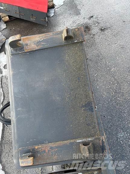 Kellfri SP250E Drugi stroji za cesto in sneg