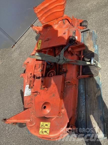 Kubota B2100 Traktorji