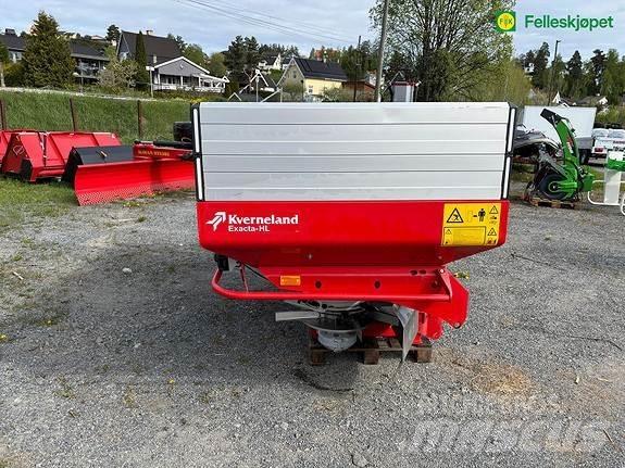 Kverneland HL 1500 Trosilniki mineralnega gnojila