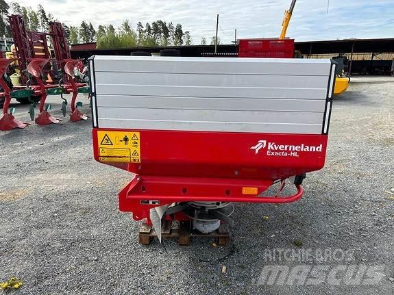 Kverneland HL 1500 Trosilniki mineralnega gnojila
