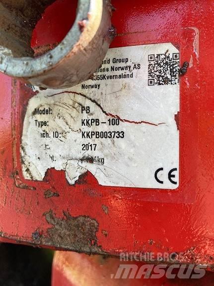 Kverneland PB-100 Obračalni plugi