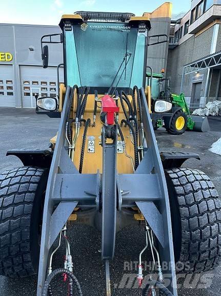  L45 Skid steer mini nakladalci