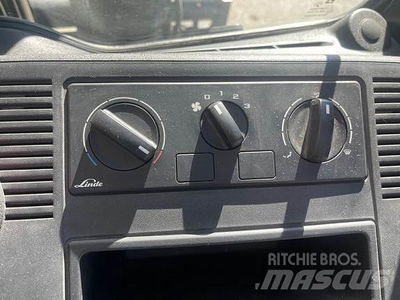 Linde E30 Dizelski viličarji