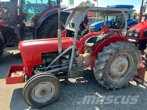 Massey Ferguson 35 Traktorji