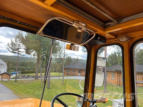 Moxy D16 B Zglobni demperji