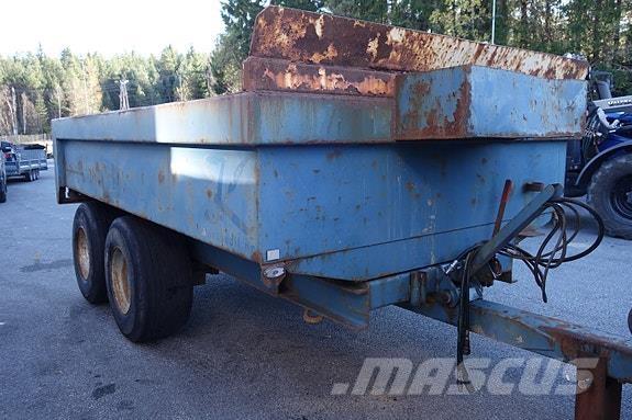 NC 12-40 Prikolica za splošno rabo