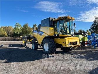 New Holland CX5080 Kombajni