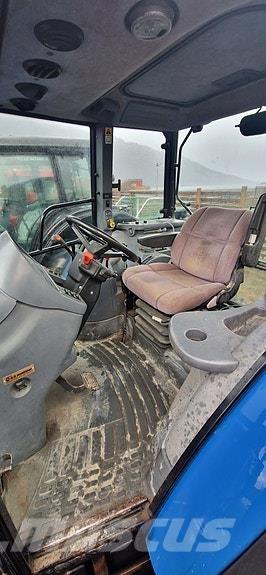 New Holland TS 115 Traktorji
