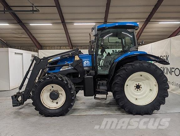 New Holland TS135A Traktorji