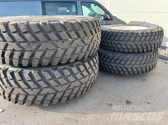 Nokian TRI 2 Gume, kolesa in platišča