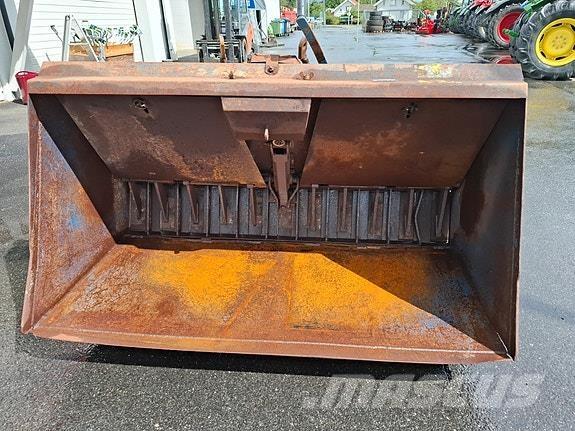  Perma SMA1100 Trosilniki mineralnega gnojila