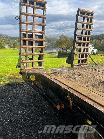  Predator boost 2 Prikolica za splošno rabo