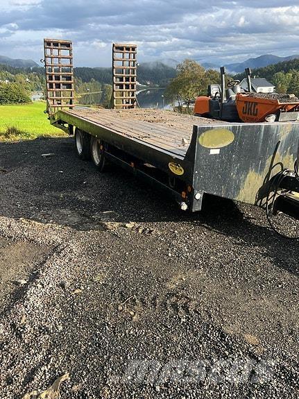  Predator boost 2 Prikolica za splošno rabo