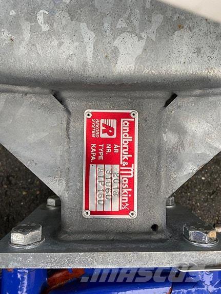 Rekord ATP160 Trosilniki mineralnega gnojila