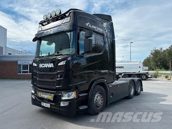 Scania R540A6x2NB Vlačilci