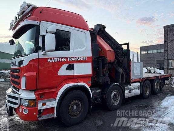 Scania R560 Tovornjaki z žerjavom