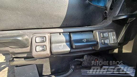 Scania R580A6x2NB Vlačilci