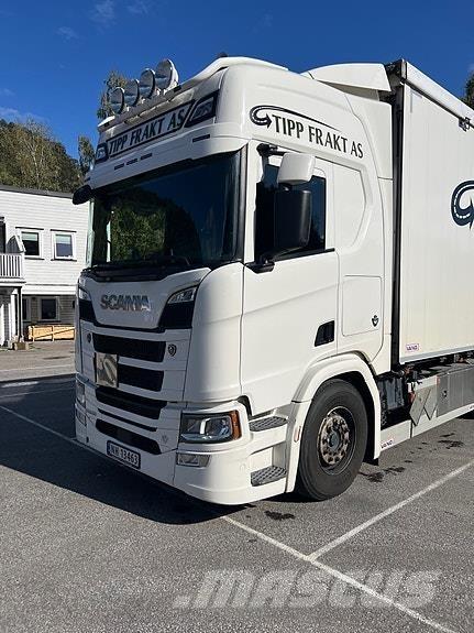 Scania R660 Tovornjaki zabojniki