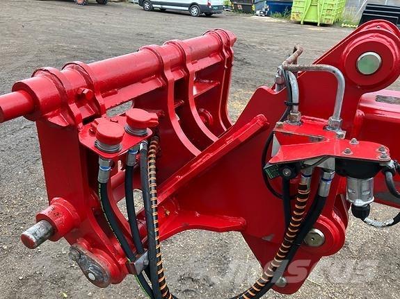 Schäffer 3550T Traktorji