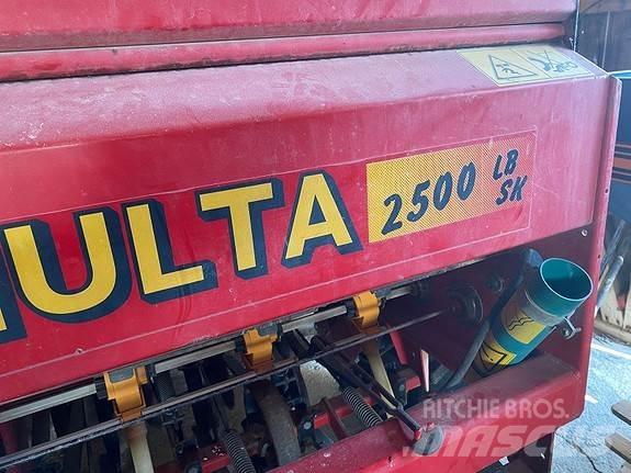 Simulta 2500 LB/SK Trosilniki mineralnega gnojila