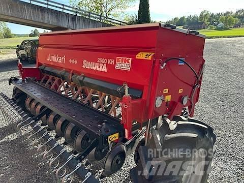 Simulta 2500LB Trosilniki mineralnega gnojila
