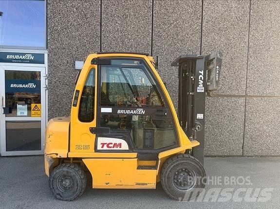 TCM FD25 50596 Dizelski viličarji