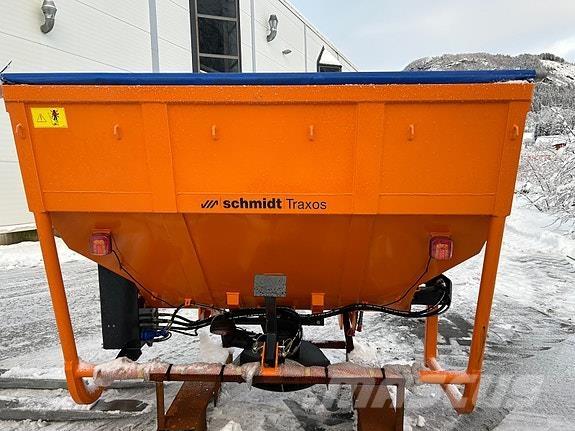  Traxos S15 VEP-490 Trosilci peska in soli