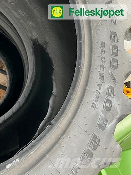 Trelleborg TM1060 Traktorji