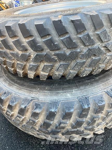  TRI Nokian Gume, kolesa in platišča