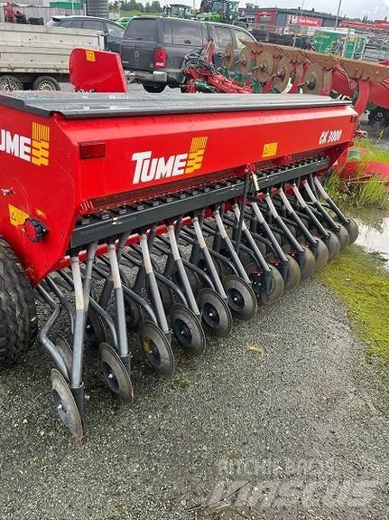 Tume CK3000 Trosilniki mineralnega gnojila