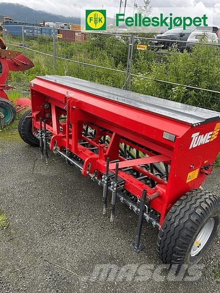 Tume CK3000 Trosilniki mineralnega gnojila