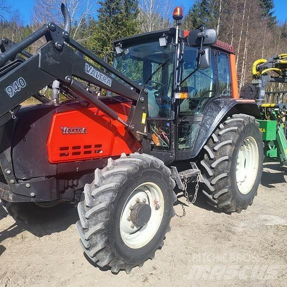 Valtra 6200 Traktorji