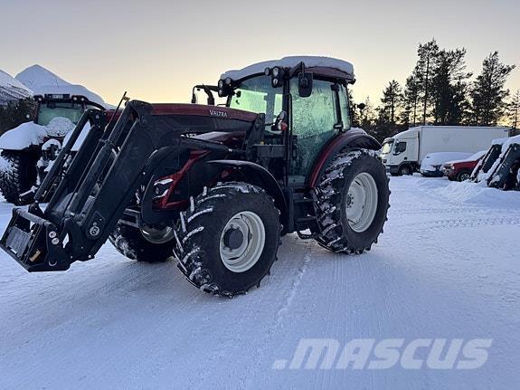Valtra A105 H4 Traktorji