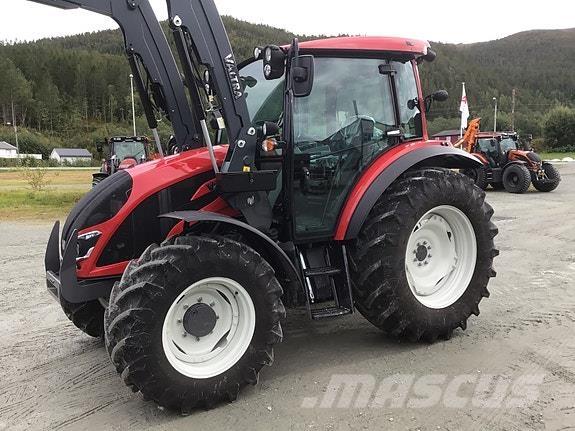 Valtra A95 Traktorji