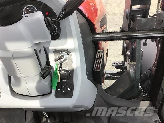 Valtra A95 Traktorji