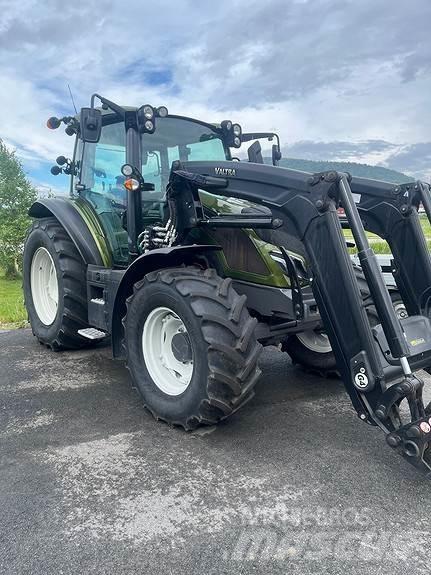 Valtra G115A Traktorji
