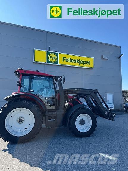 Valtra G125 Traktorji