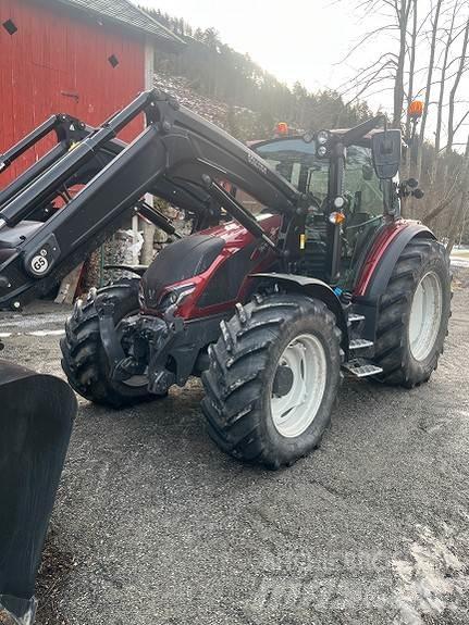 Valtra G125A Traktorji