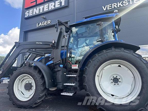 Valtra G135 Activ Traktorji