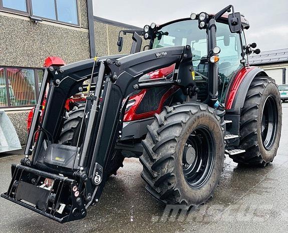 Valtra G135 Active Traktorji