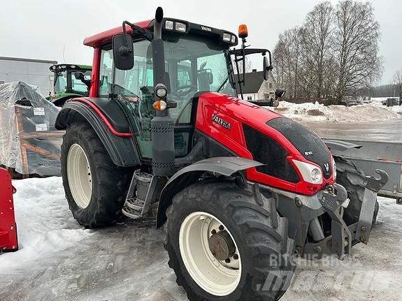 Valtra N103 Traktorji