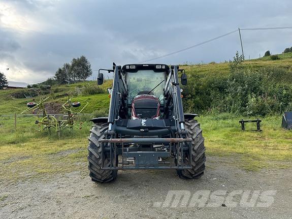 Valtra N113H3 Traktorji