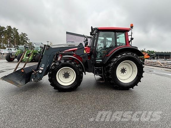Valtra N123H Traktorji