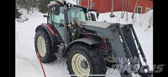 Valtra N134D Traktorji