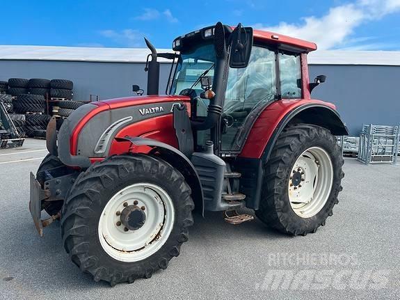 Valtra N142 D Traktorji