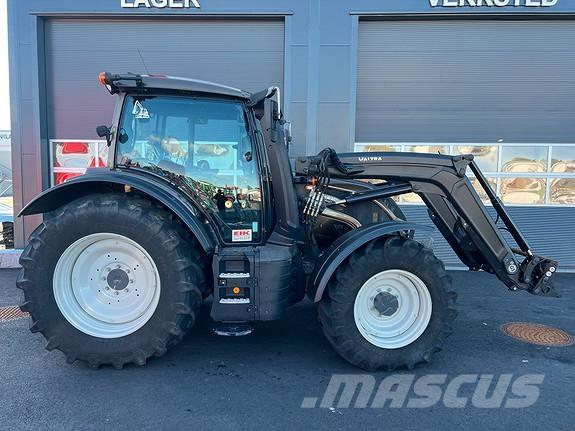 Valtra N155EH Traktorji