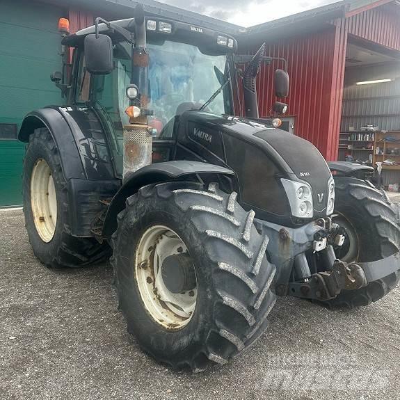 Valtra N163 Direct Traktorji